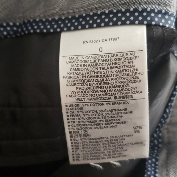 Banana Republic Hampton Fit Shorts - Picture 7 of 7